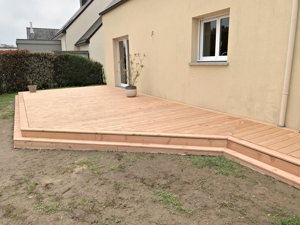 Terrasse en bois Douglas à Pleurtuit, Pleurtuit — photo 4